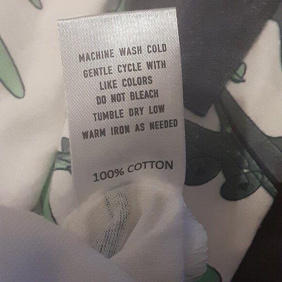 100% Cotton - Sovereign Code Long Sleeve Onesie with Airplanes - Picture 3 of 4